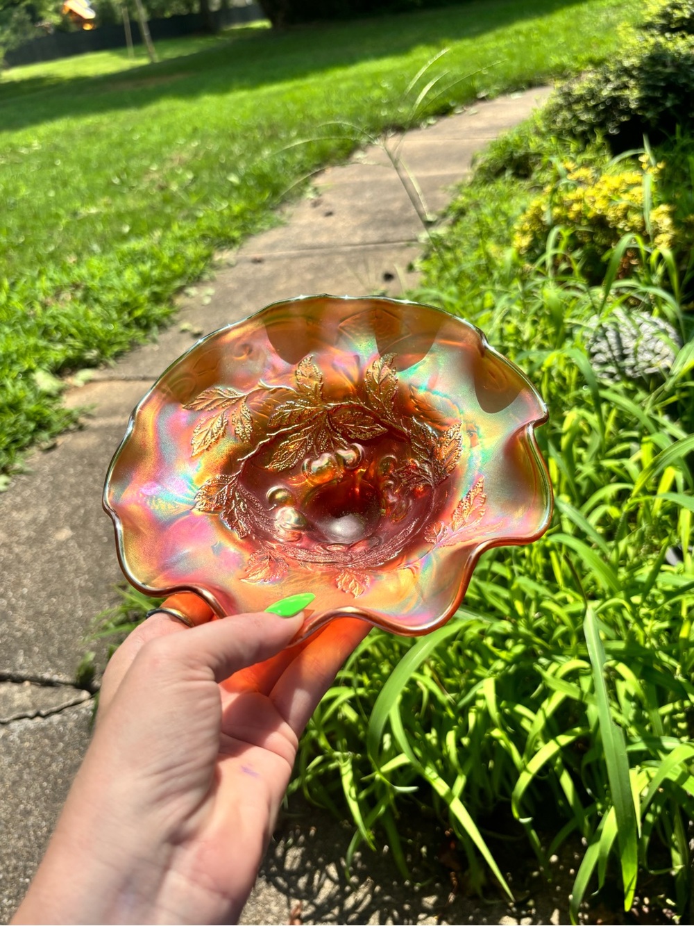 ANTIQUE MARIGOLD CARNIVAL GLASS BOWLS. CHERRY PATTERN. - Picture 13 of 14